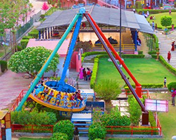 Family and kids attraction at Funcity Boond Bareilly